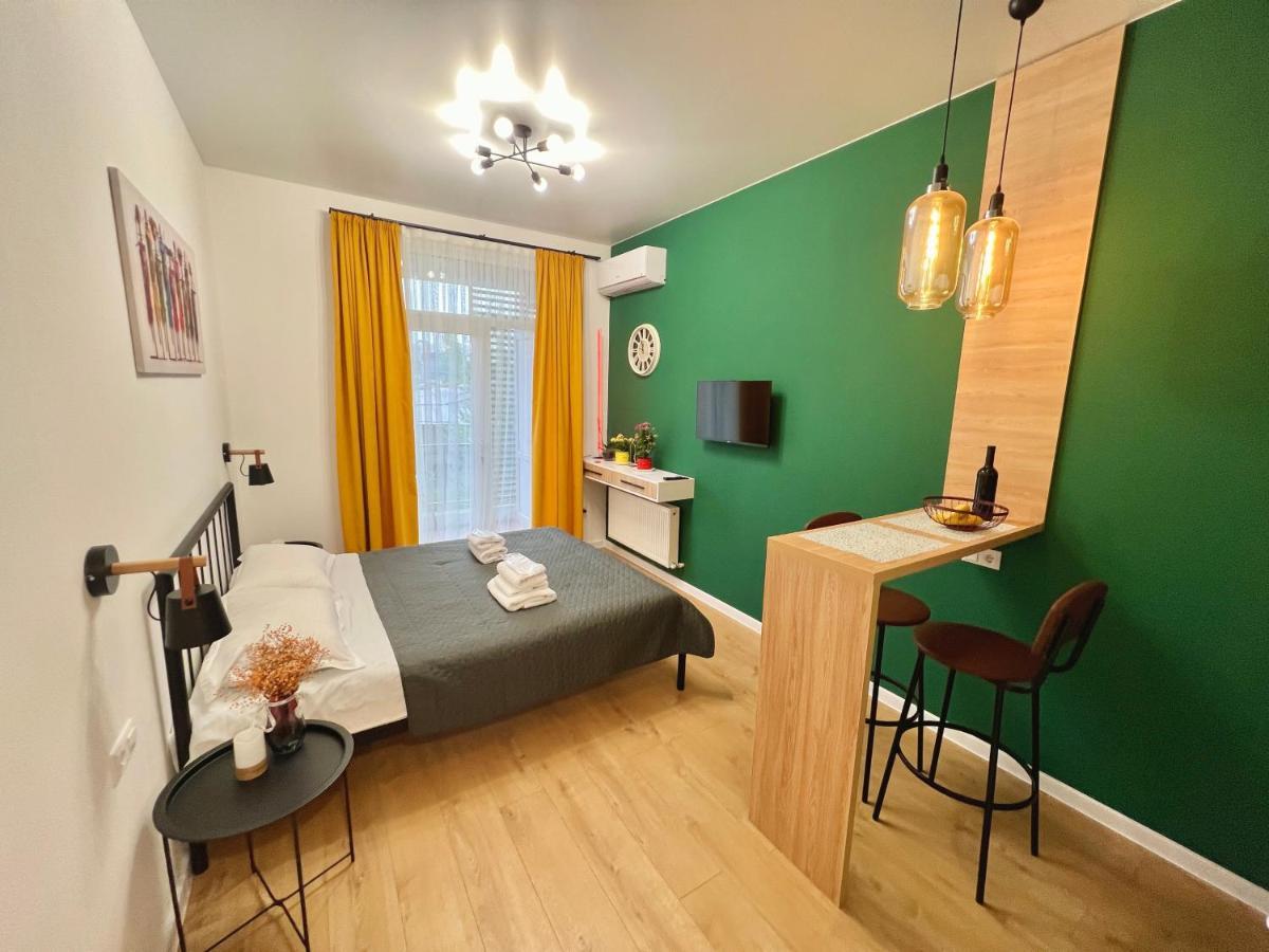 Ortachala Romantic Apartments Tbilisi Bagian luar foto