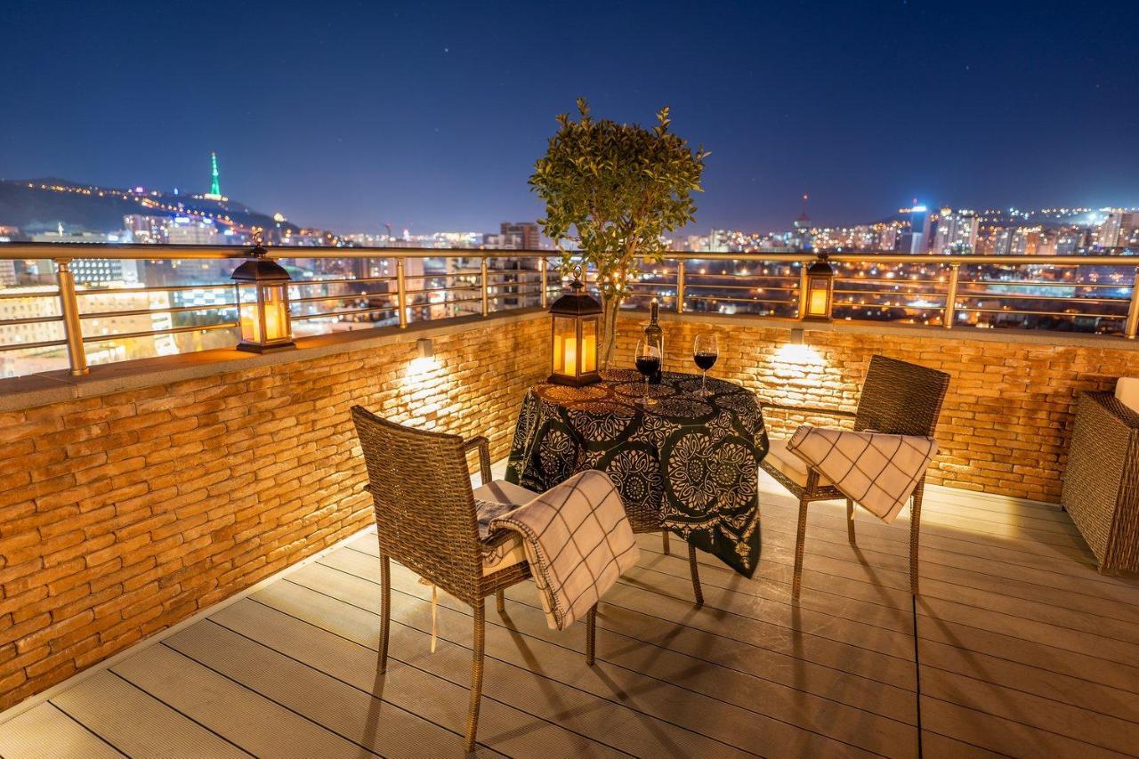 Ortachala Romantic Apartments Tbilisi Bagian luar foto